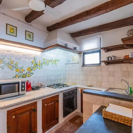 Casa Letizia * Taormina